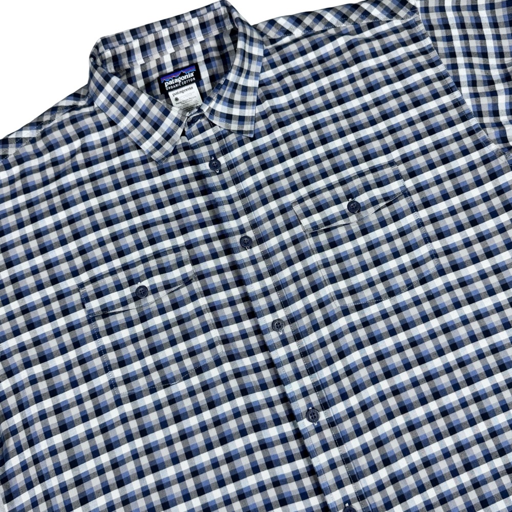 Patagonia Button Up Shirt Mens XL Blue Gray Gingham Flap Pockets Long Sleeve